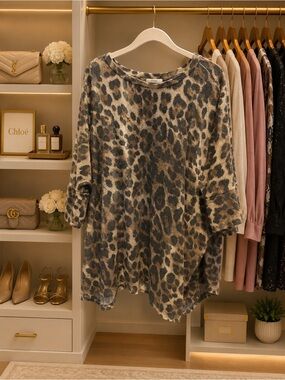 Cherish Leopard Print Oversized Women’s Top - Brown & Black